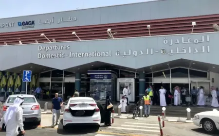 Houthi attacks on Saudi airports kill 3, injure 36