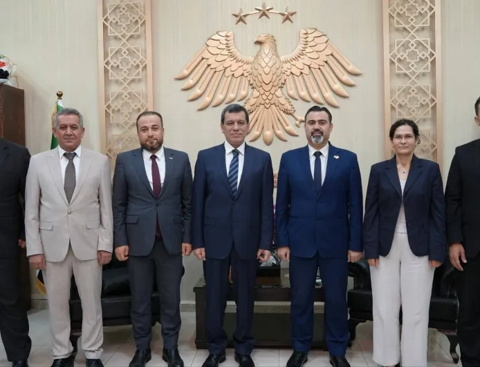 Mazloum Abdi discusses implementation of Kurdish language decree with education ...