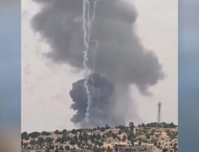 Explosions rock southern Aleppo countryside amid coalition flights