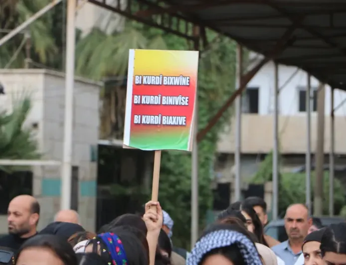 “Our right to Kurdish Language must be guaranteed in constitution”