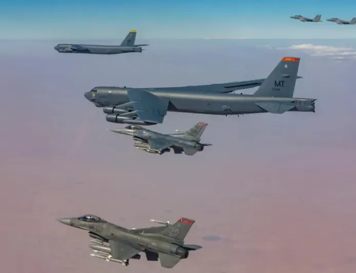 Israeli warplanes fly over Daraa countryside, military exercise begins
