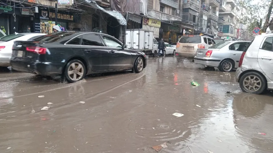 Heavy rains inundate streets, homes, shops in Aleppo
