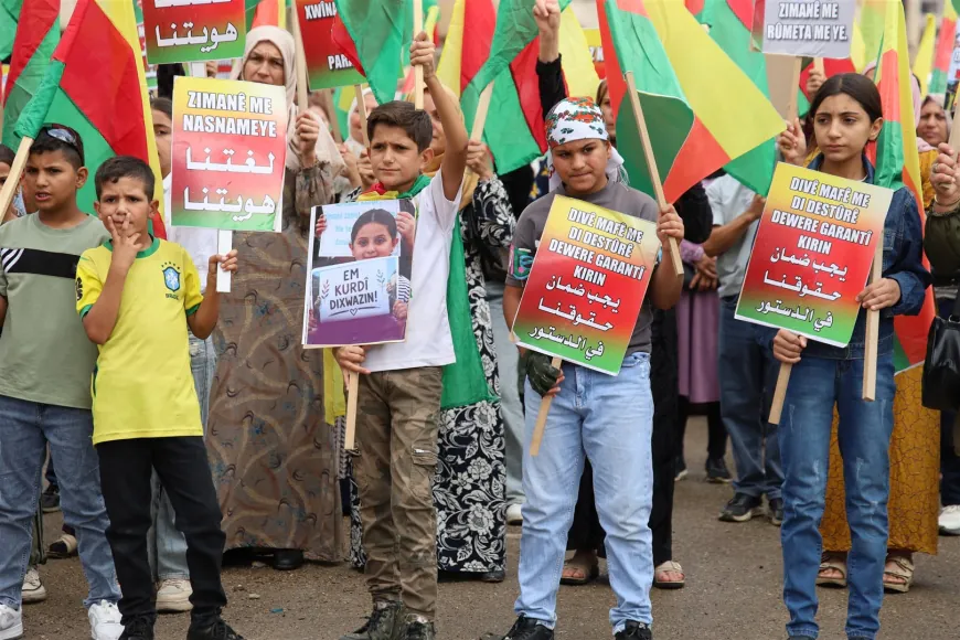 Qamishlo, Hasakah residents: Burning Kurdish flag is attack on revolution's gain