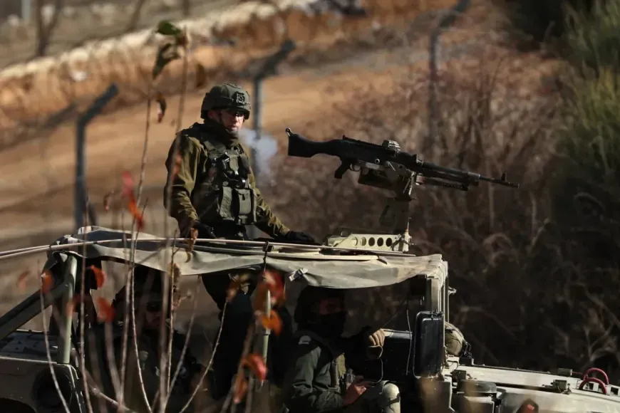 Israeli forces burn hay storage facility and parts of house in Daraa countryside