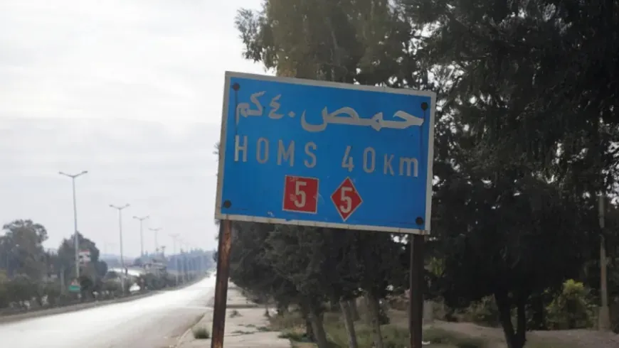 Man shot dead outside his home in Homs