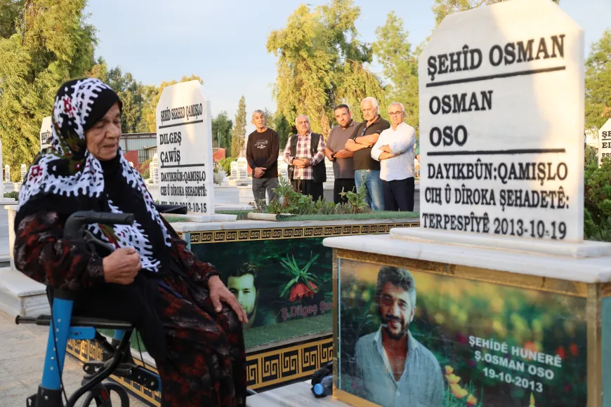 Qamishlo commemorates October 19 martyrs at Osman Oso’s tomb