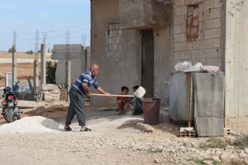 Displaced families in Kobani call for return to homes as winter approaches