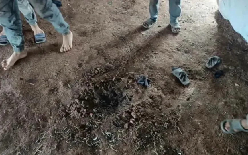 Two children killed by explosion of war remnants in rural Daraa 
