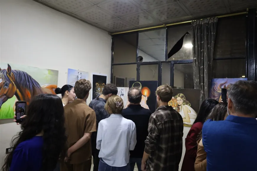 “Tribute to Serekaniye” Art Exhibition held in Hasakah