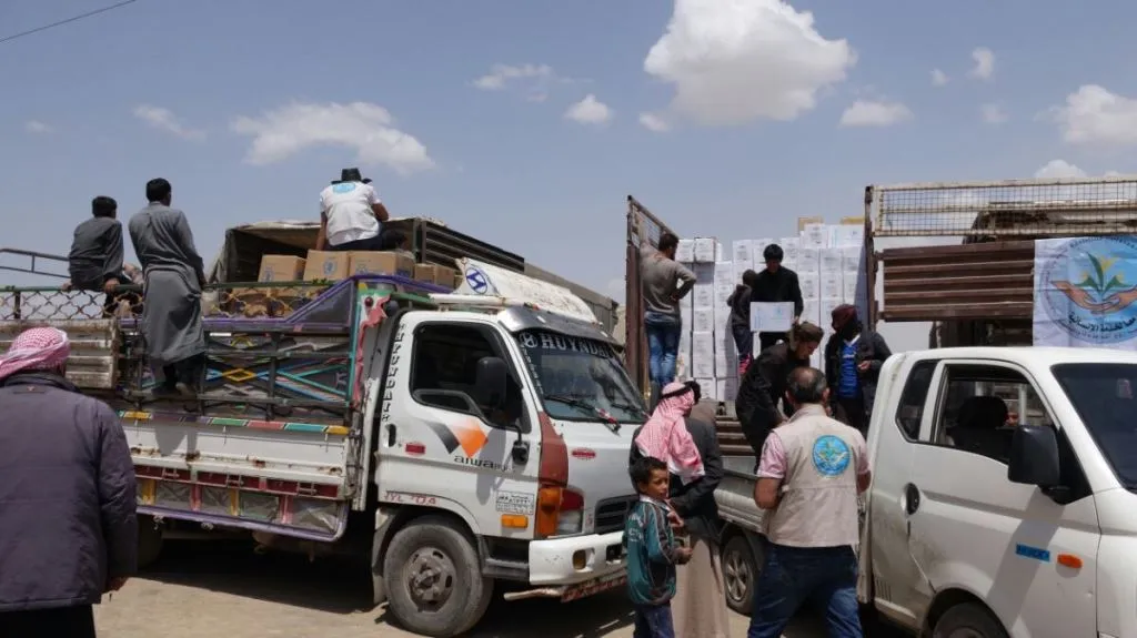 3000 cestas de comida distribuidas a las personas de al-Karama