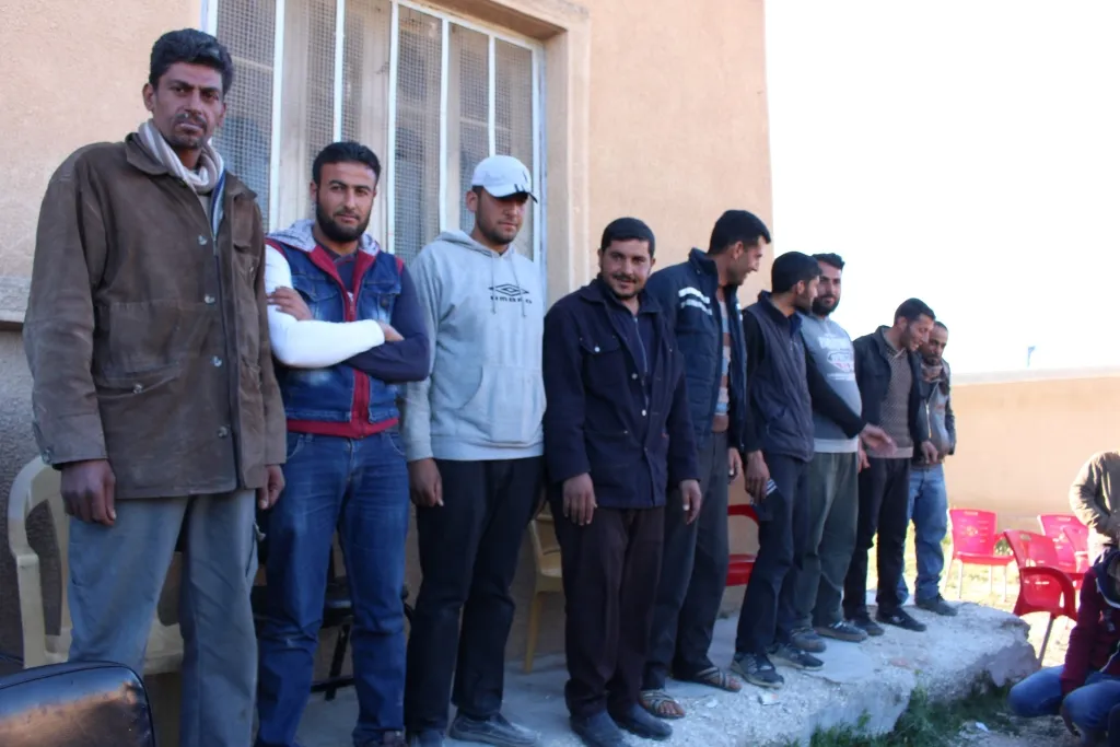 Formación del Sindicato de Trabajadores en Manbij para organizar el trabajo