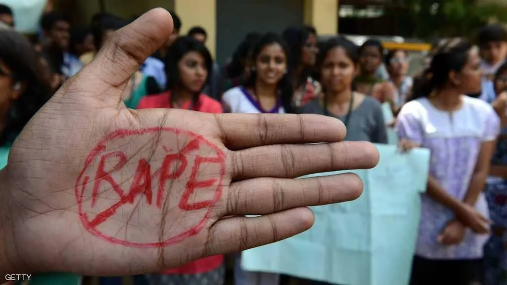 La India aprueba la pena de muerte para los violadores de niñas menores de 12 años