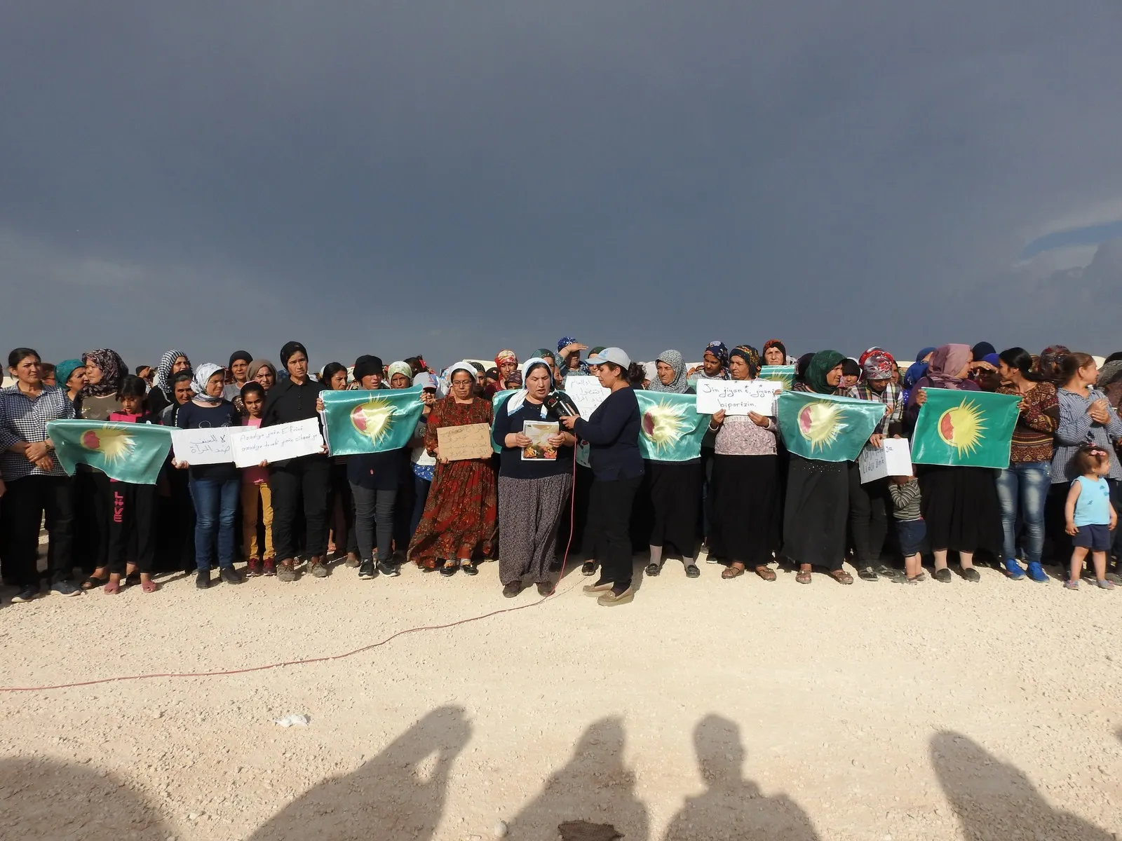 Revuelta para salvar a las mujeres en Afrin