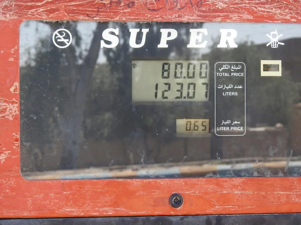 Disminución del precio del diesel en al-Raqqa afectó positivamente a las personas