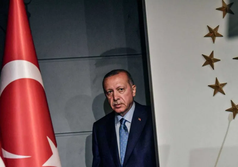 Erdogan reemplaza el estado de emergencia con uno similar, la UE no es optimista