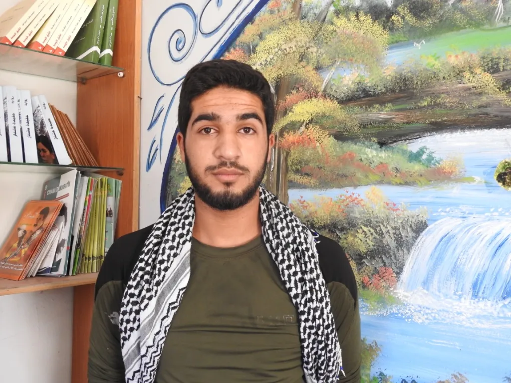 Jóvenes de Girê Spî: resistiremos y nos rebelaremos hasta liberar a nuestro líder