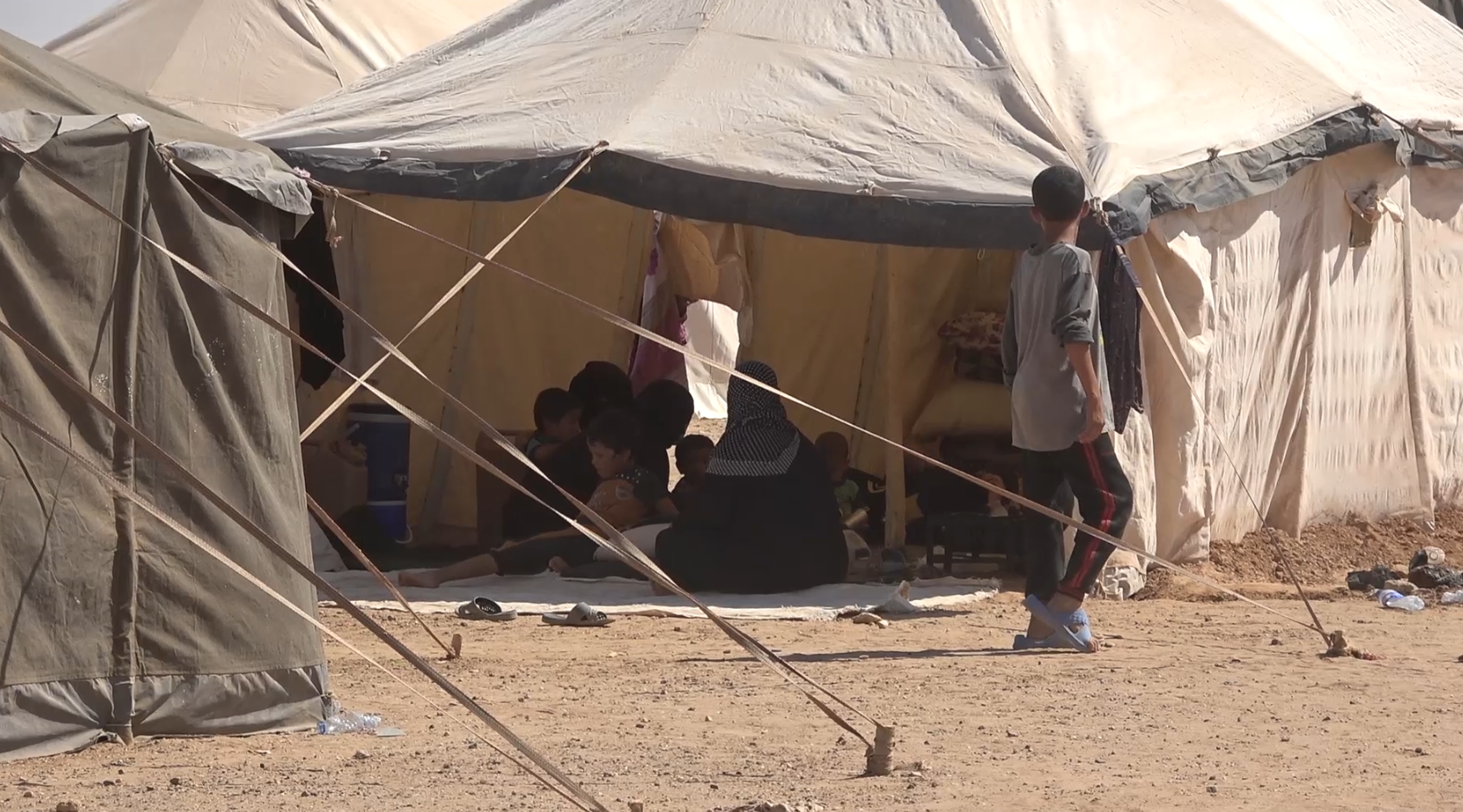 Desplazados de Hajin: Daesh plantó minas para que nadie salga y las orgs no ayudan