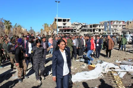 Las mujeres de Al-Raqqa un año después de liberarse de la oscuridad de IS -3