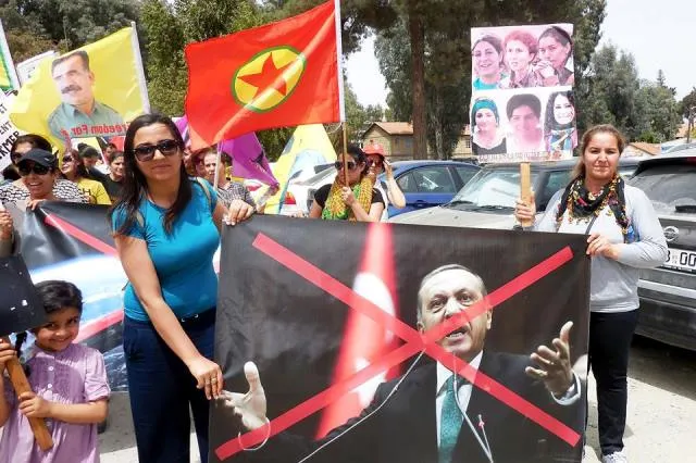 Kurdos y turcochipriotas ... destino y lucha común