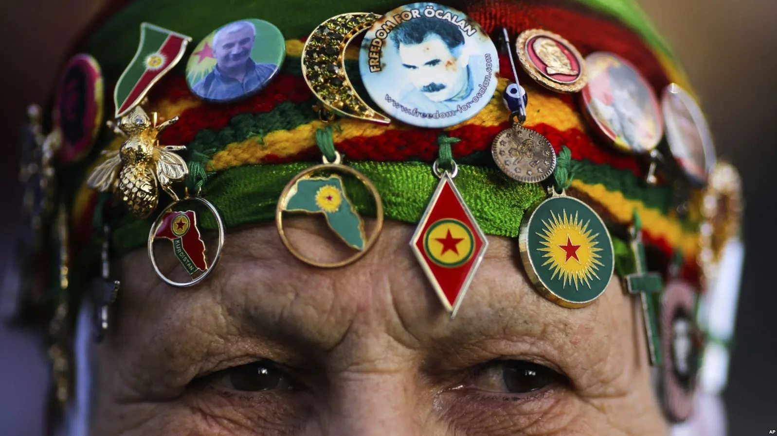 Analistas: movimiento estadounidense contra líderes del PKK complica proceso de paz en Medio Oriente