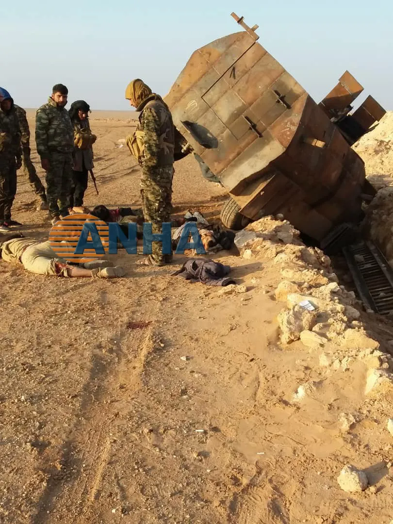 Combatientes de la SDF frustraron los ataques IS y mataron a docenas de ellos