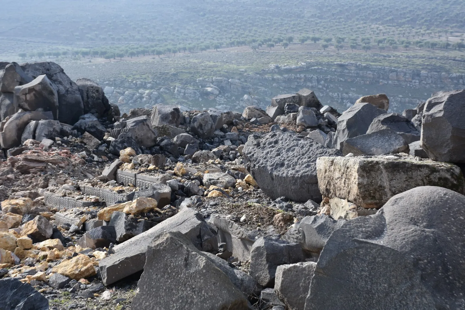 Un año después de los ataques, esto es lo que hizo la ocupación turca contra los monumentos de Afrin
