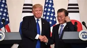 Trump se reunirá con Mon Jae-in en mayo