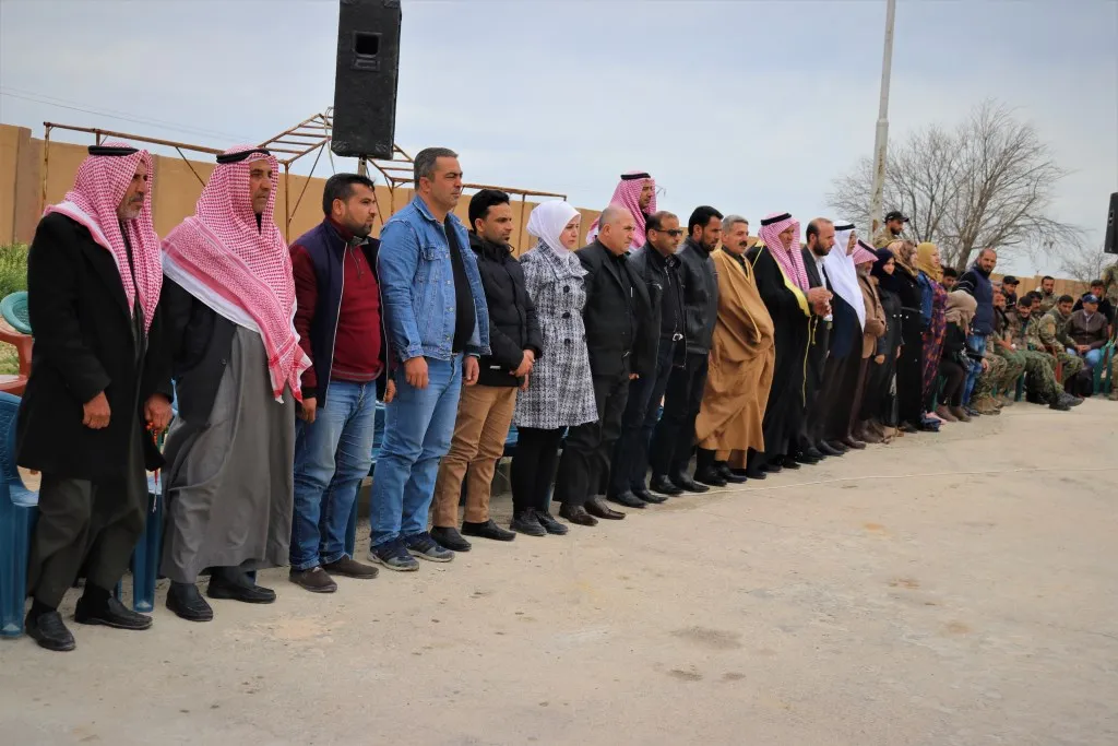 SDF finalizó un nuevo curso de entrenamiento para sus luchadores en al-Tabqa