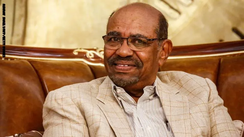 Omar al-Bashir detenido en la prisión de Kober bajo custodia de seguridad intensiva