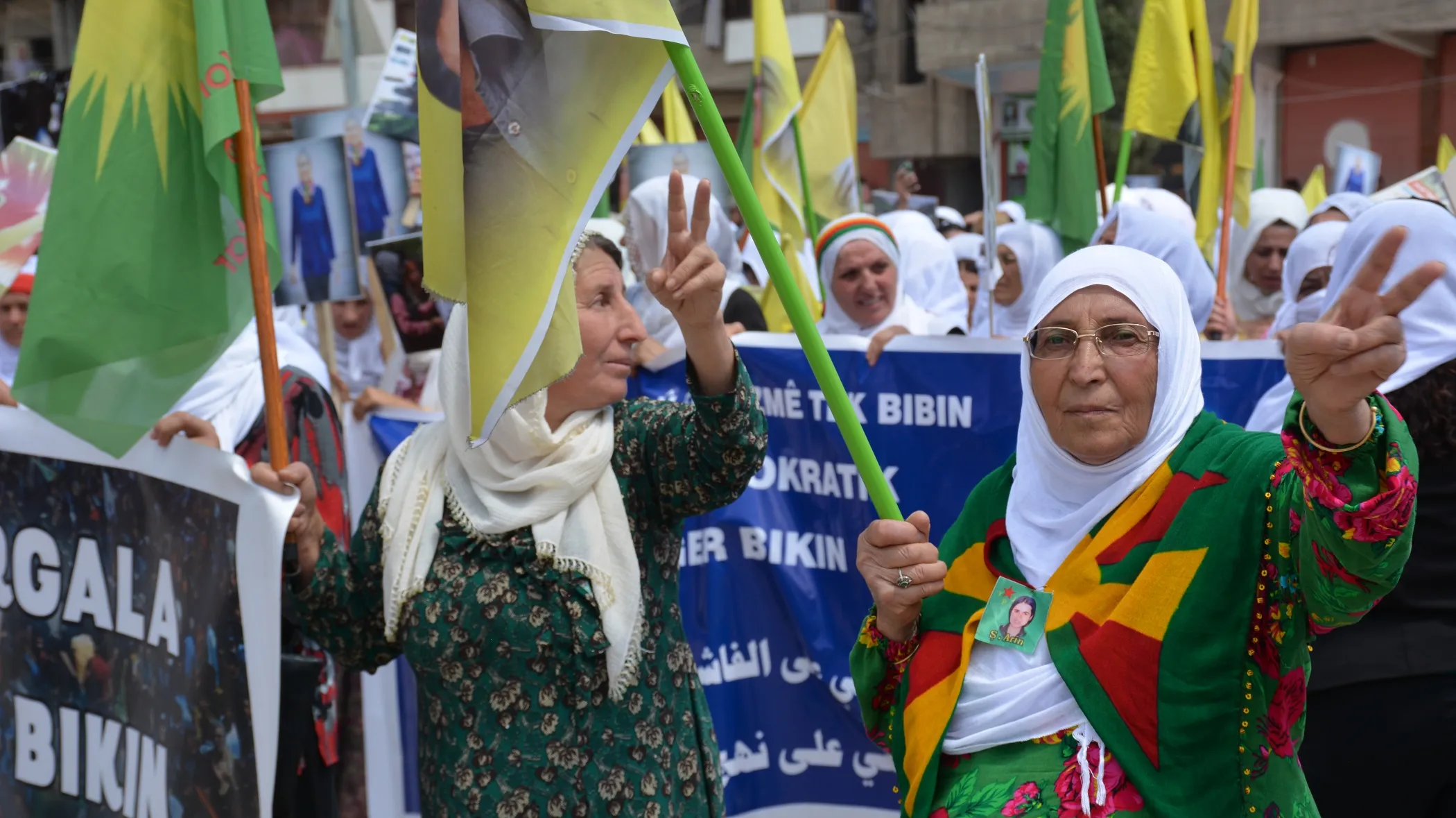 Marcha en Qamishlo contra el fascismo turco
