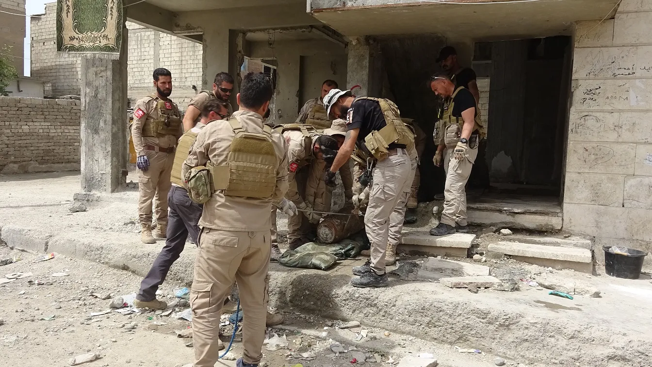 Equipo de Roj Ramco ha eliminado 15,000 minas en al-Raqqa hasta ahora