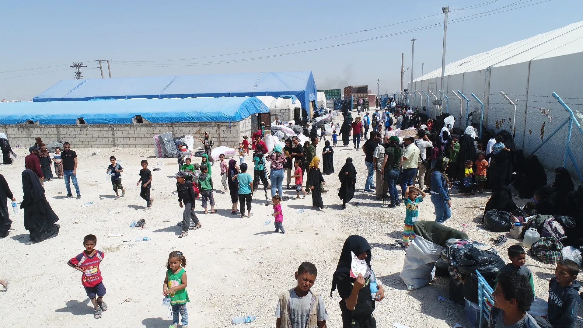 Lote de los desplazados de al-Raqqa y al-Tabqa ha regresado a su hogar, ahora es Deir ez-Zor's