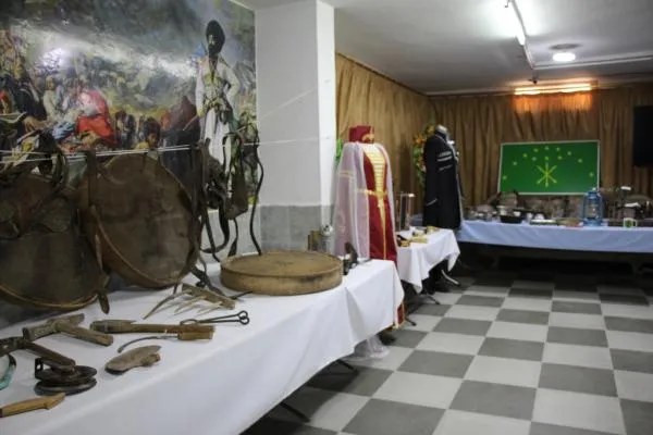 Componente circasiano recupera cultura y patrimonio