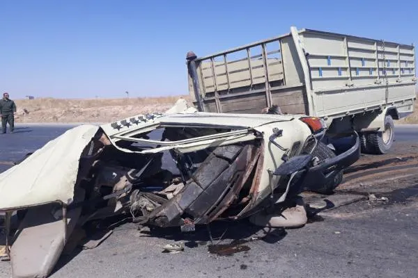 Conductor muerto y otros 6 empleados de AA heridos debido a un accidente en al-Hasakah