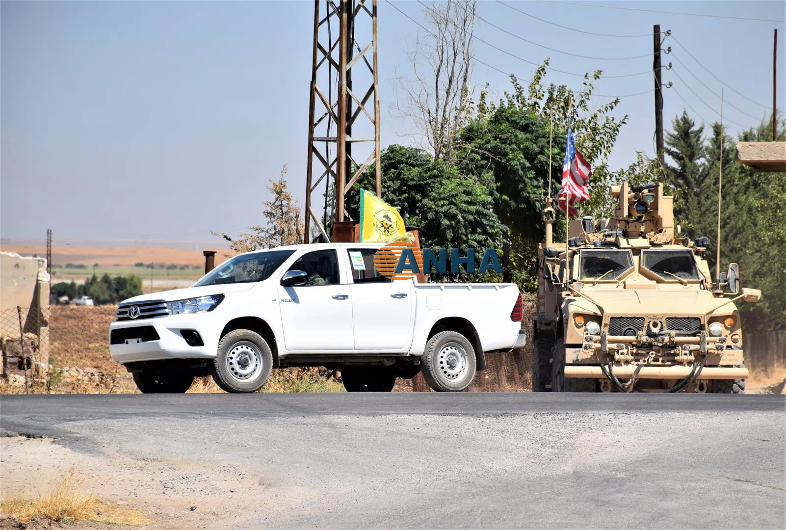 Patrulla conjunta de las fuerzas estadounidenses y Consejo Militar Serêkaniyê