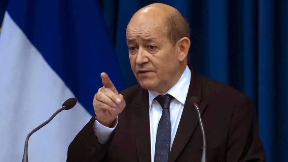 Francia: Europa debe imponer un embargo de armas a Turquía