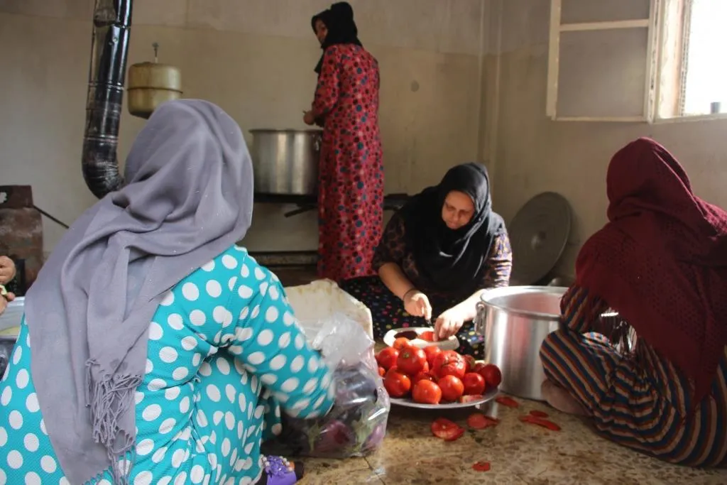Más de 300,000 refugiados esperan para regresar a su hogar en Serêkaniyê