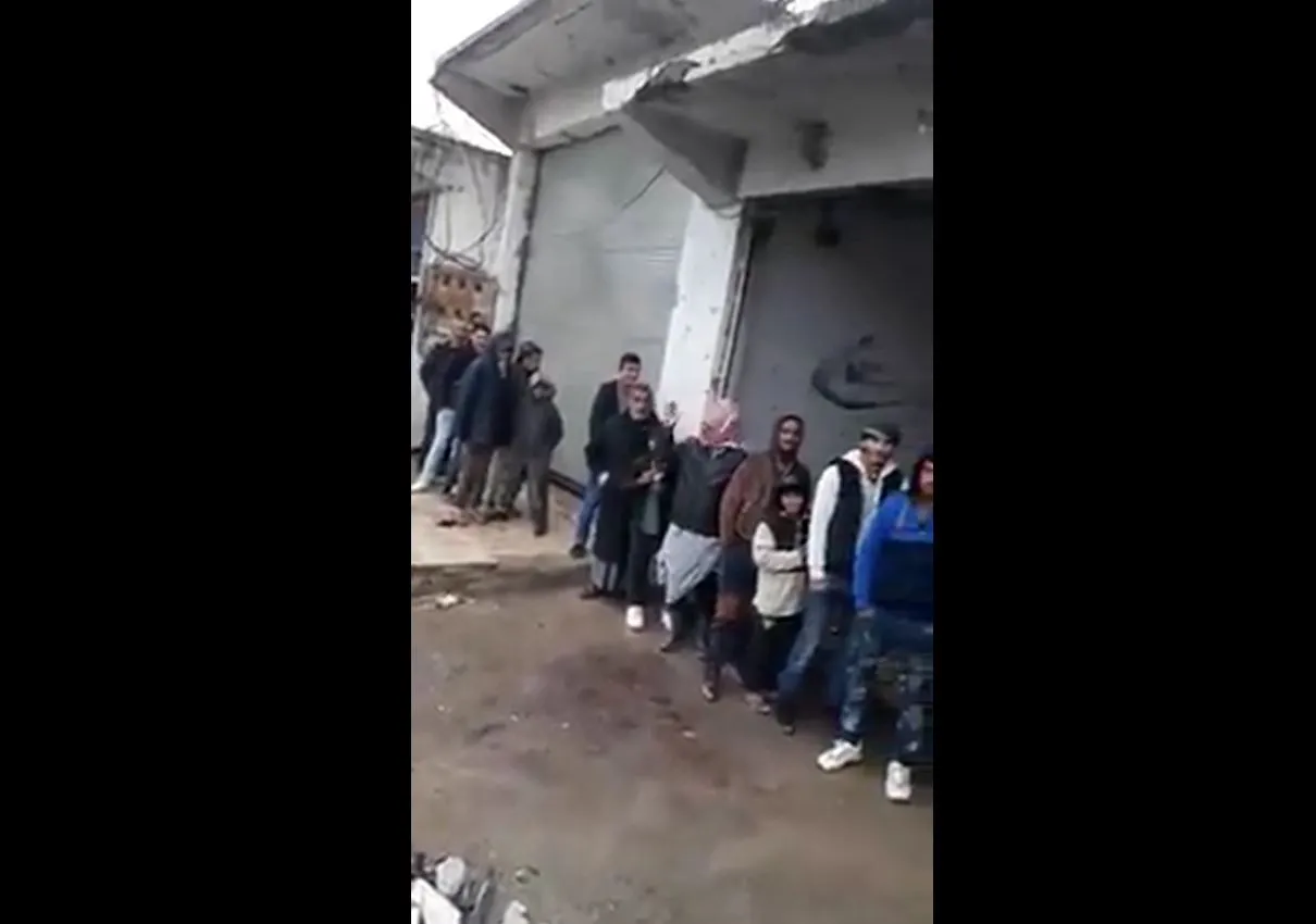 Inseguridad desenfrenada y pérdida de las necesidades de vida más simples en áreas ocupadas