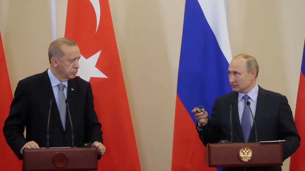Después de fallar sus conversaciones ... Putin y Erdogan confirman implementar el acuerdo de Sochi