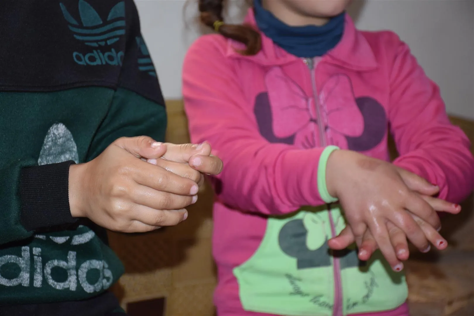 ¿Cómo toman las familias las medidas preventivas para enfrentar a Corona?