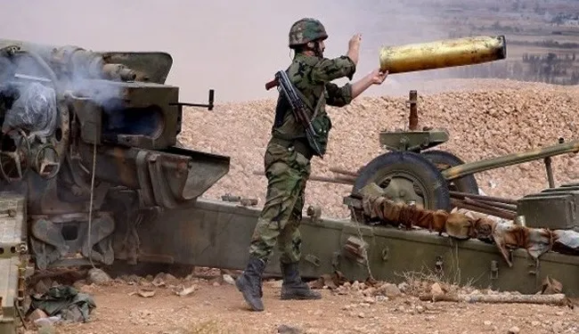 Las fuerzas sirias intensifican sus bombardeos en el campo de Idlib