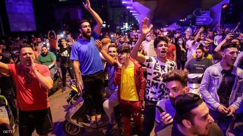 Protestas libanesas por el impacto del colapso de la moneda local