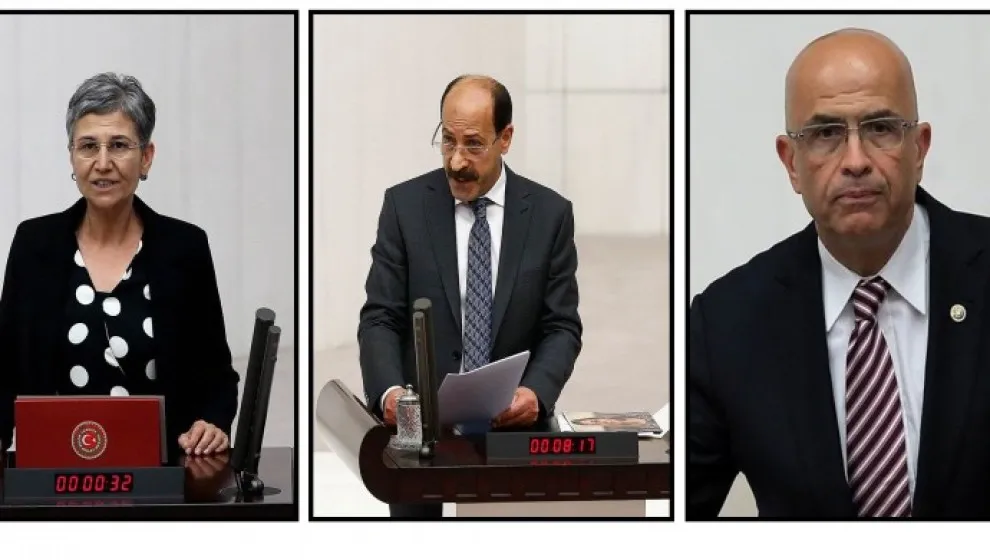 ​​​​​​​Parlamento turco retira membresía a 3 diputados