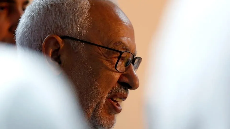 El parlamento tunecino decide hoy el destino de Ghannouchi