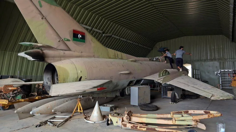 Una misteriosa visita de la inteligencia de Turquía a la base de al-Wattiya en Libia