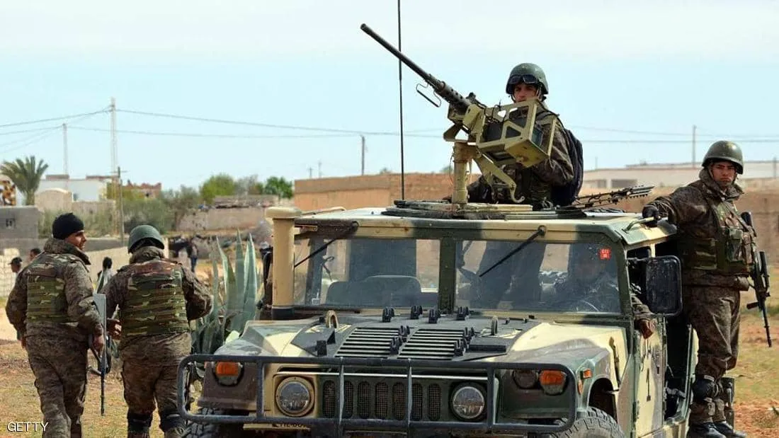 Túnez despliega su ejército en la frontera con Libia y aumentan los intentos de infiltración