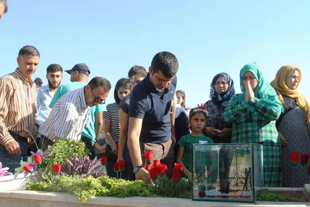 Mártir periodista Mustafa Muhammad conmemorado en Kobani