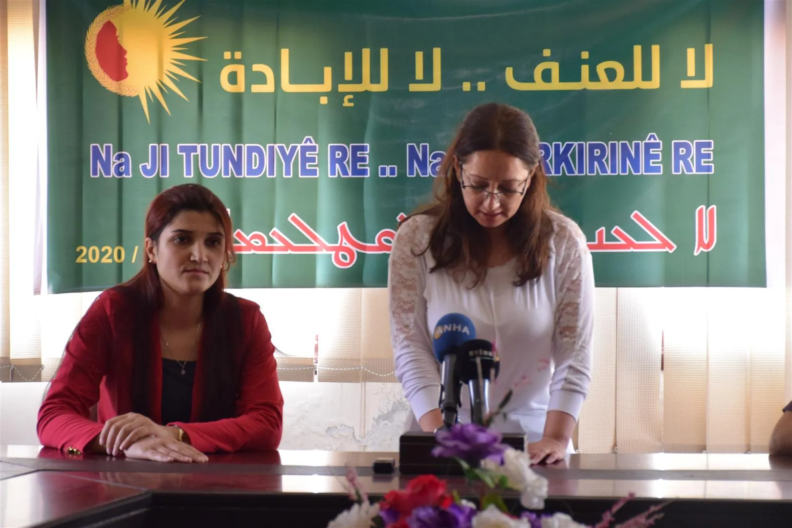 Simposio en Qamishlo titulado: "Violencia bajo corona y ocupación", ofreciendo soluciones