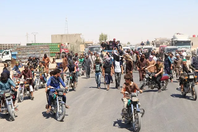 Manifestación en Deir ez-Zor contra el régimen sirio, Irán y Rusia