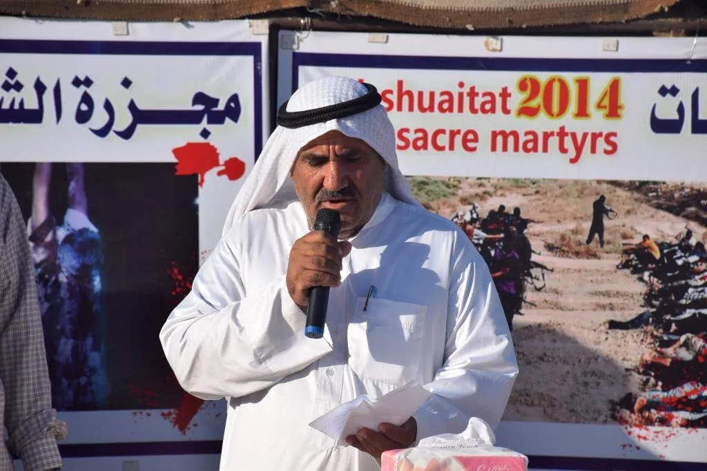 El clan Shaitat conmemora la masacre de Shaitat en Deir ez-Zor